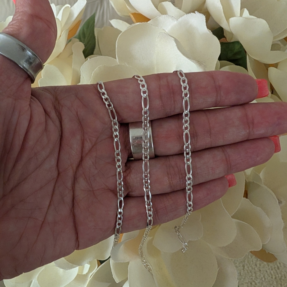 Silver Figaro Chain Bracelet with Polished Finish